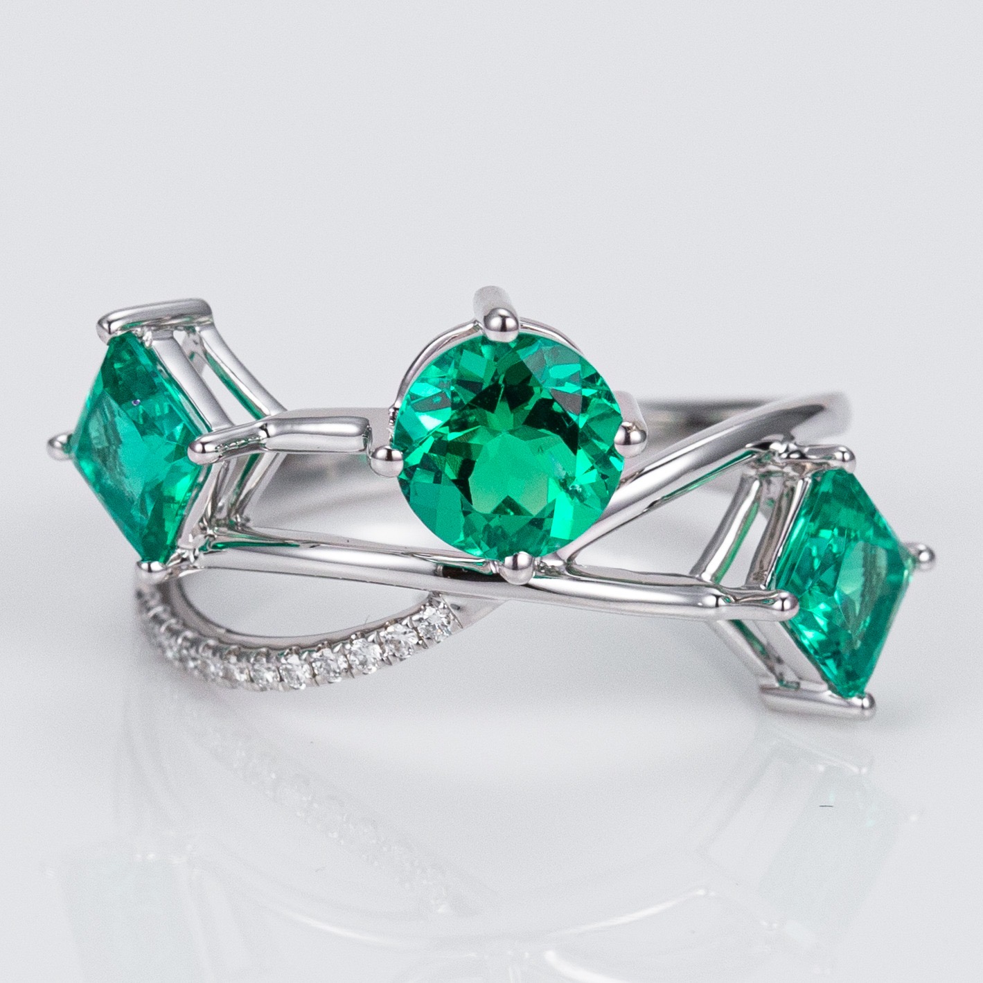 Emerald Trilogy Ring